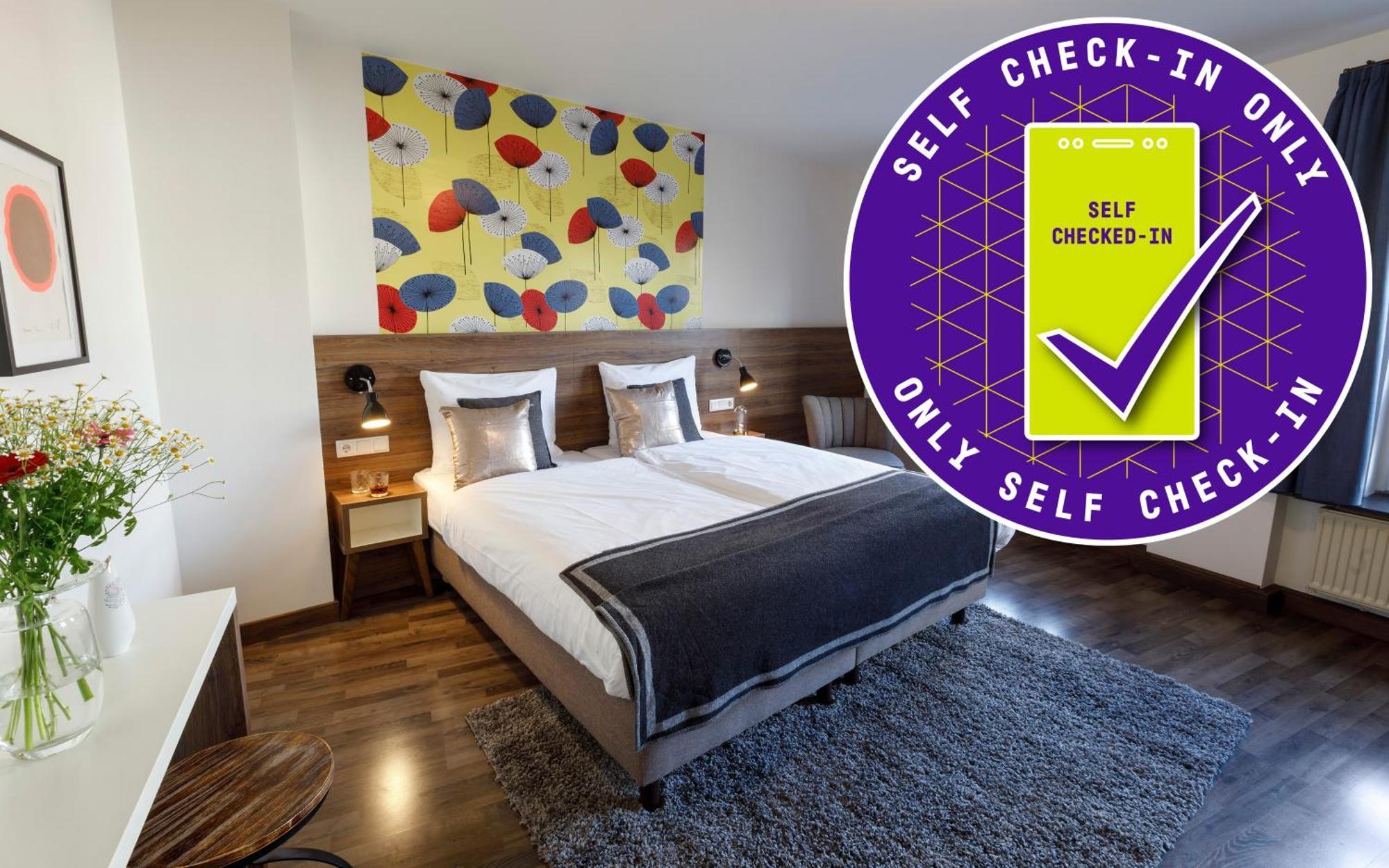 קלן Koncept Hotel Zum Kostbaren Blut מראה חיצוני תמונה