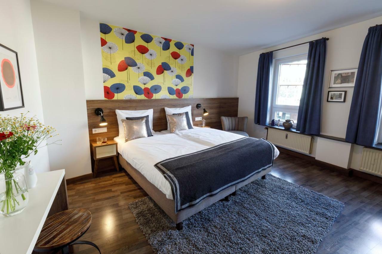 קלן Koncept Hotel Zum Kostbaren Blut מראה חיצוני תמונה